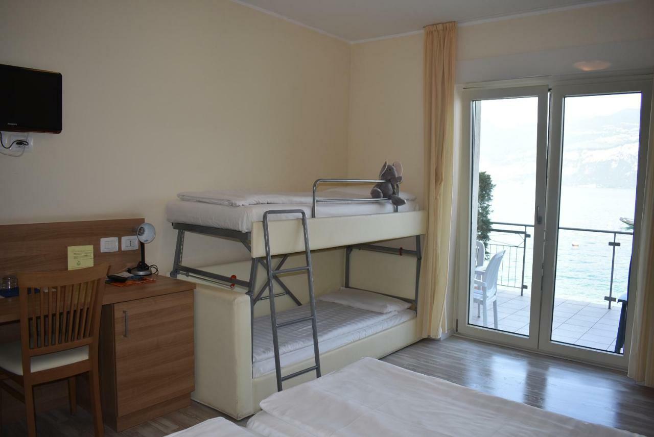 Hotel Garni Vela D'Oro Brenzone sul Garda Exterior foto